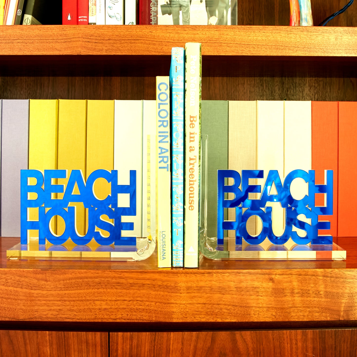 BOOKENDS - MIRROR BLUE BEACH HOUSE