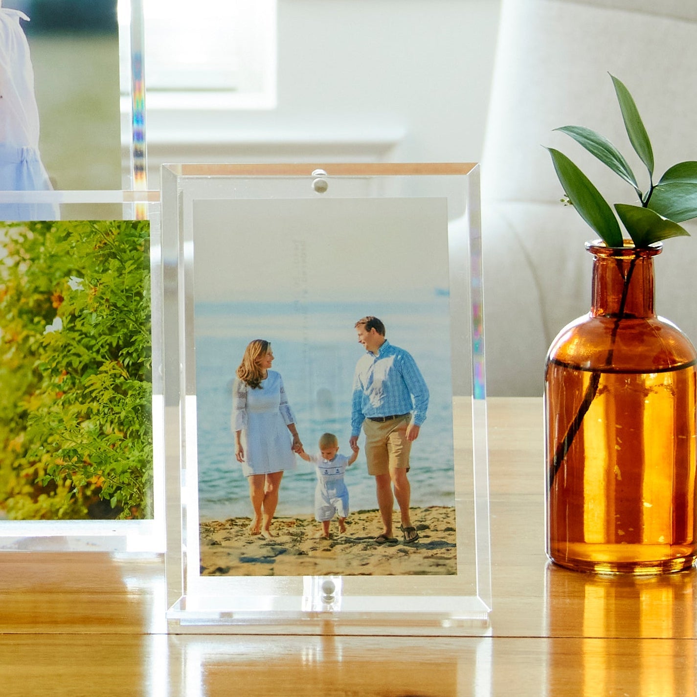 Clear Acrylic 4" x 6" Beveled Frame - Tara Wilson Designs