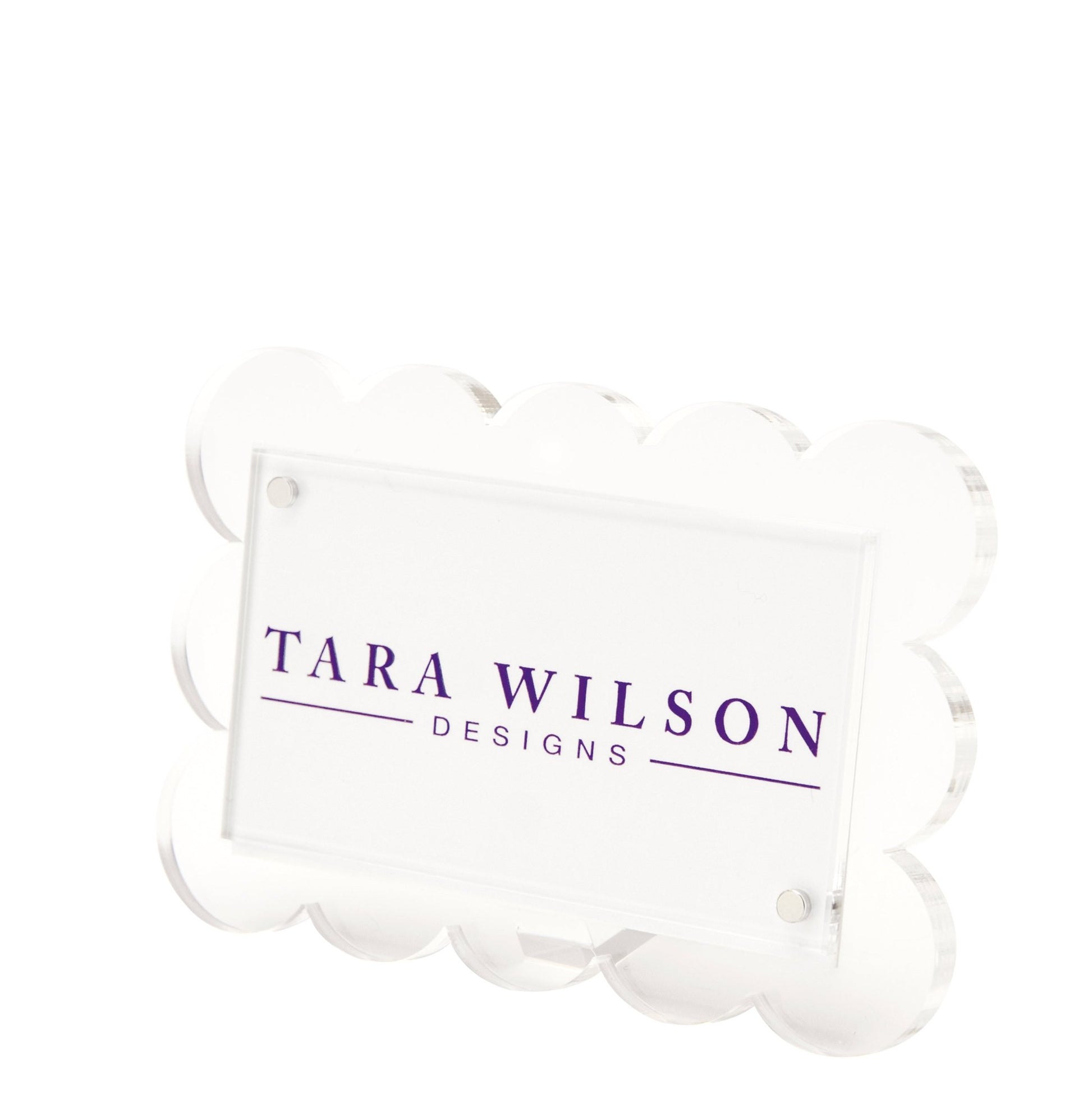 Clear Acrylic Scallop Place Card Holder (Set of 4) - Tara Wilson Designs